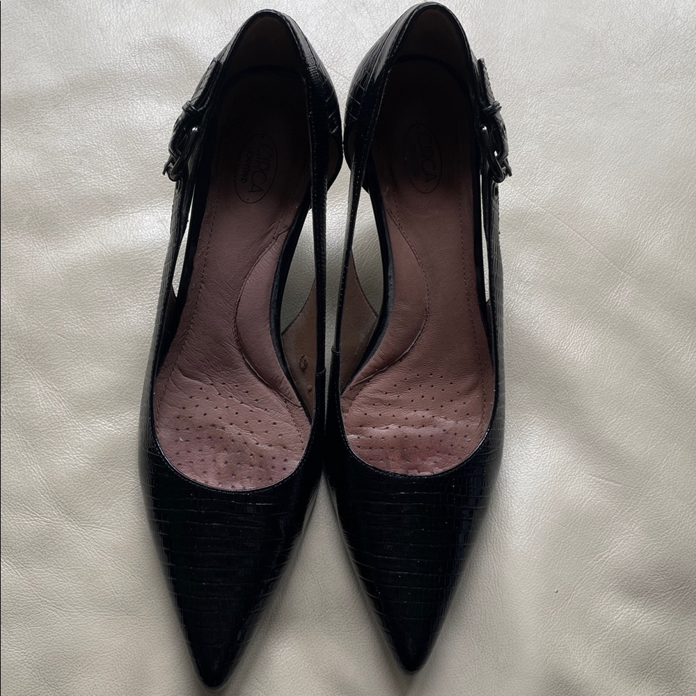 Elegant Black Heels